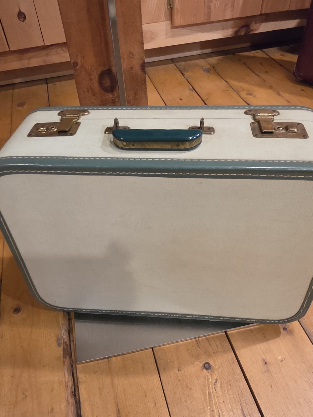 Cream and Teal Vintage-Style Travel Case - Decorative Accent